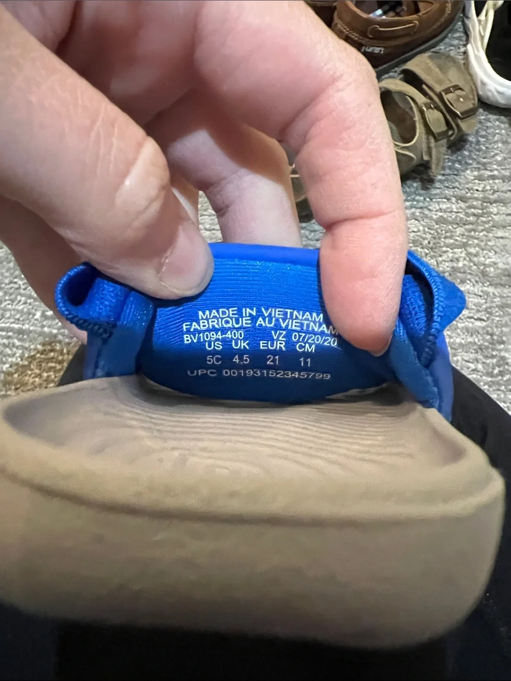 Nike Kids Blue and White Backstrap Slide Sandals